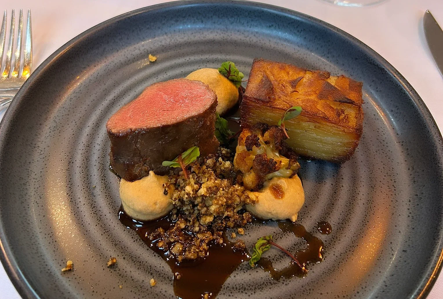 Private chef dinner party in London Fine dining experience in a London home High-end dinner party catering across London Seasonal private dining in London Japanese-influenced fine dining in London Luxury private chef service in London Intimate dinner party catering in London Multi-course private dining experience in London Elegant plated dinner service in London Bespoke private dining for London hosts